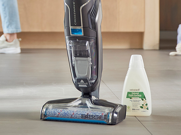 1 l Natürliche Reinigungslösung im Lieferumfang enthalten